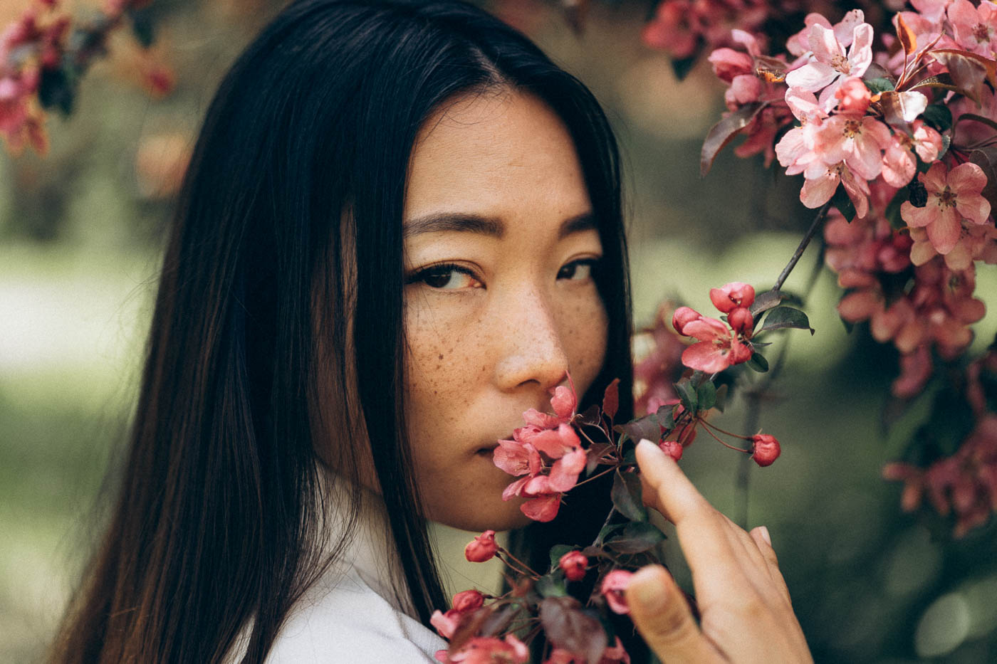 Portrait photographer Munich - cinematic female portrait photography