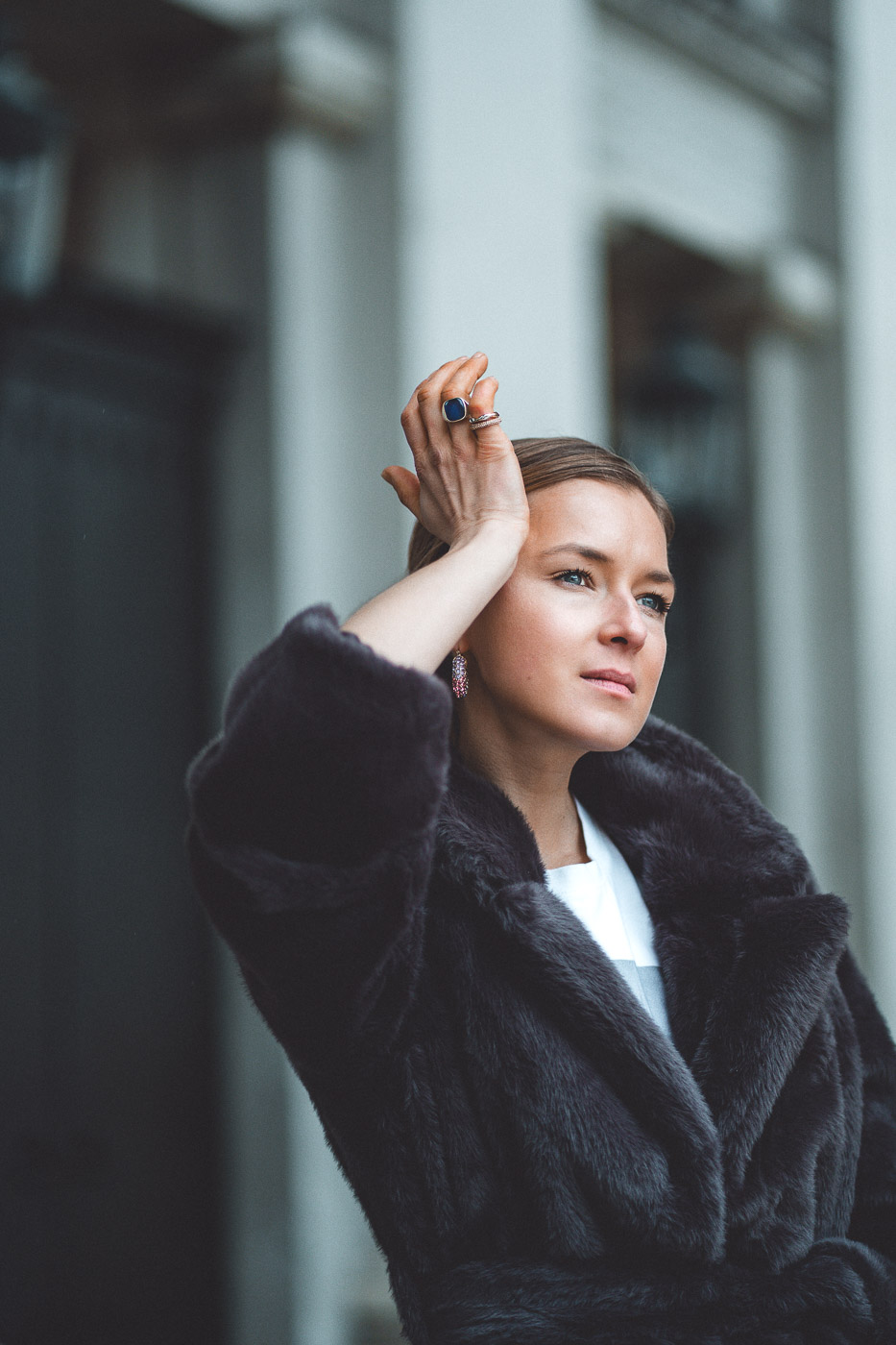 Editorial portrait photographer Munich - fashion inspired female portraits